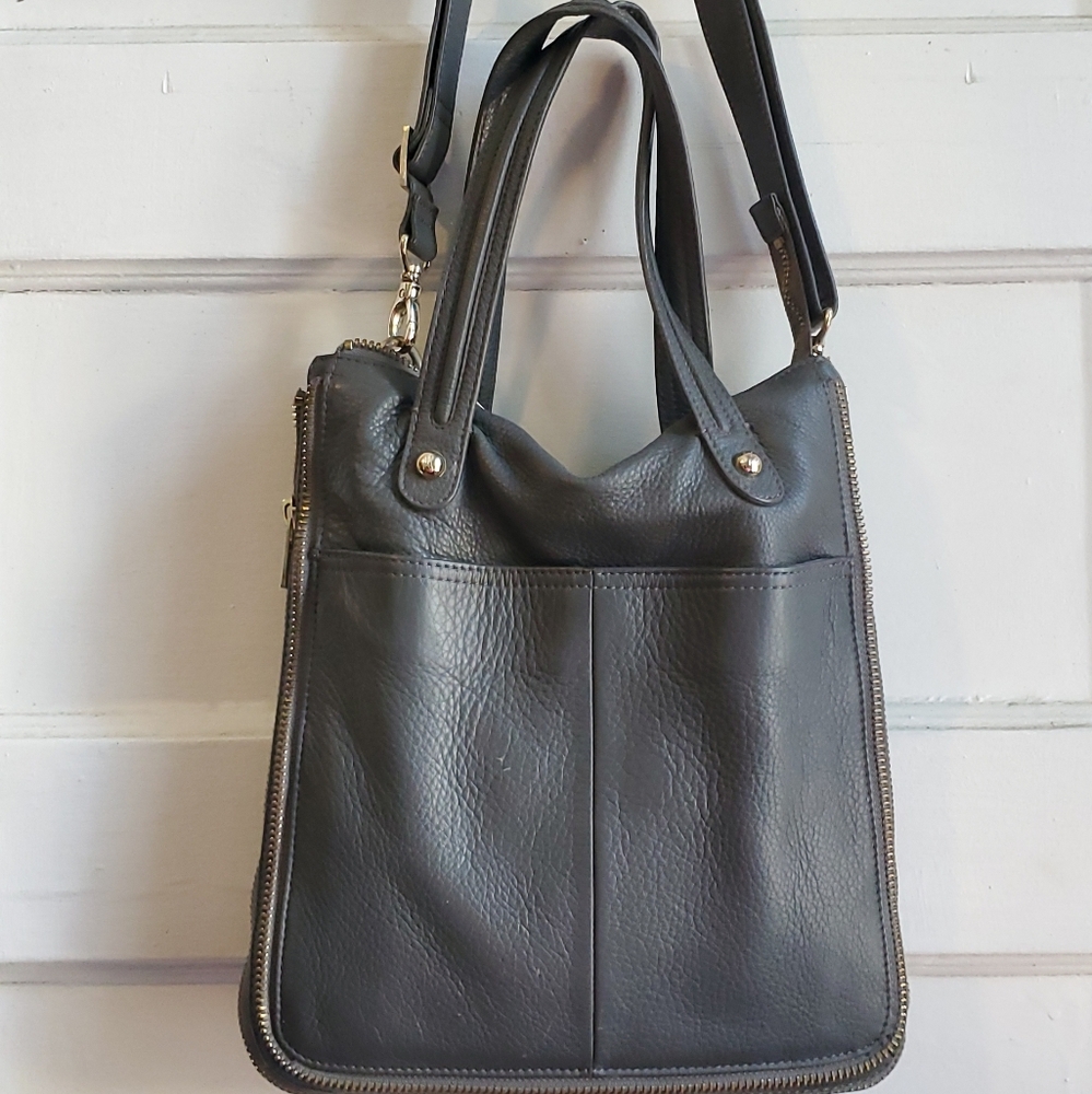 ⭐SOLD⭐⚠️COPY - MARCIANO - Leather Tote Bag
